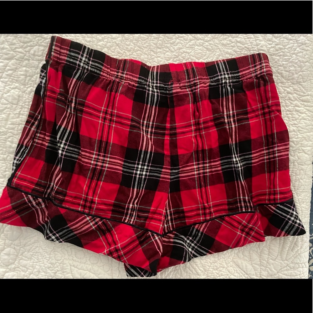 Victoria Secret Sleep Shorts - Picture 1 of 4